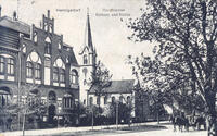 Bild vergrößern: Altes Rathaus und Martin-Luther-Kirche um 1912