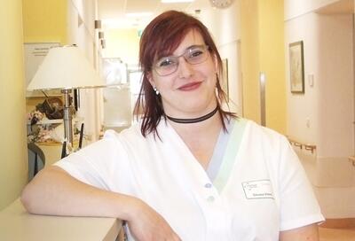 Bild vergrößern: Silvana Ebert arbeitet als Gesundheits- und Krankenpflegerin in Hennigsdorf.