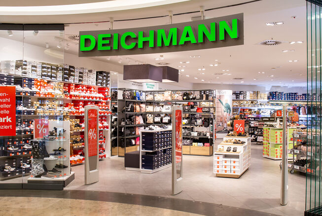 Bild vergrößern: Eingangsbereich von Deichmann